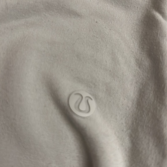 38. Lululemon Every Moment Pant 26" - Picture 5 of 11